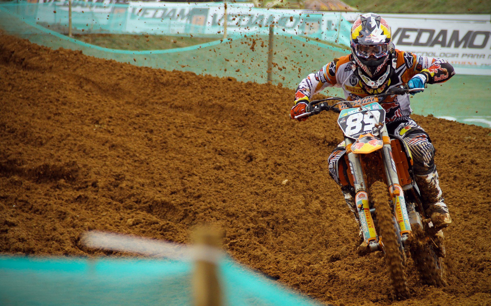 火箭逆转深圳队，爱德华兹在压力熔炉中完成终极进化